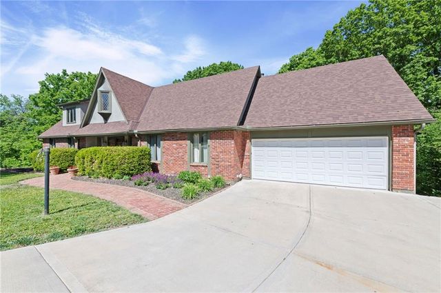 616 NW 42nd Terrace, Kansas City, MO 64116