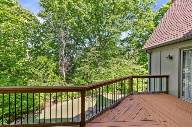 616 NW 42nd Terrace, Kansas City, MO 64116