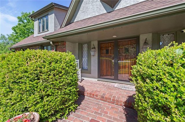 616 NW 42nd Terrace, Kansas City, MO 64116