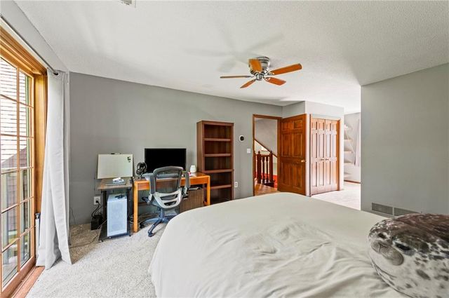 616 NW 42nd Terrace, Kansas City, MO 64116