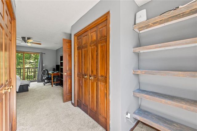 616 NW 42nd Terrace, Kansas City, MO 64116