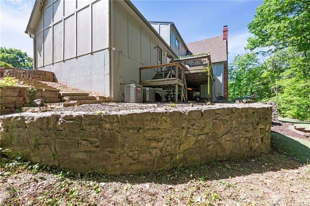 616 NW 42nd Terrace, Kansas City, MO 64116