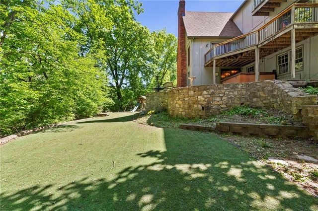 616 NW 42nd Terrace, Kansas City, MO 64116