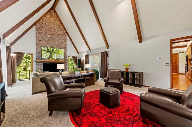 616 NW 42nd Terrace, Kansas City, MO 64116