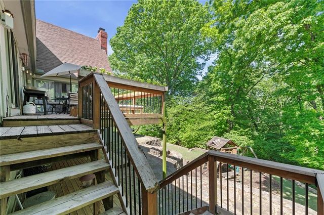 616 NW 42nd Terrace, Kansas City, MO 64116
