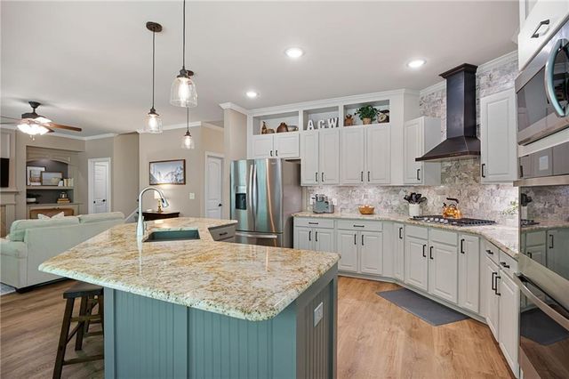 3285 Sundew Drive NW, Acworth, GA 30101