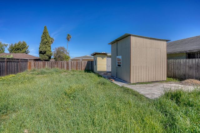 37266 Spruce Street, Newark, CA 94560