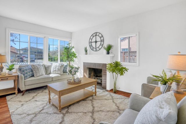 37266 Spruce Street, Newark, CA 94560