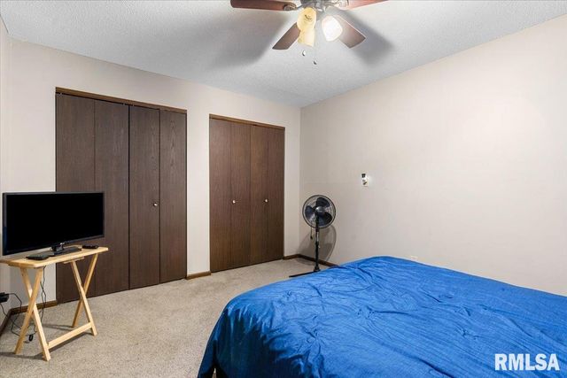 1001 S 1ST Street, Springfield, IL 62704