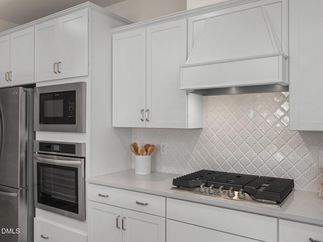 733 Dragonfly Pond Way, Wake Forest, NC 27587