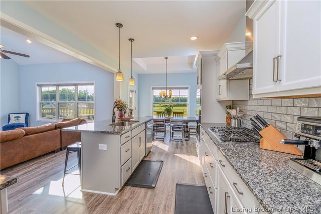 7136 Independence Way, Charlestown, IN 47111