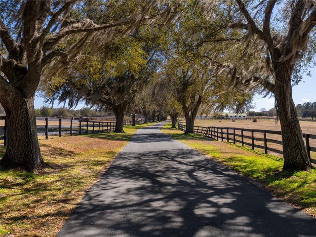 11122 W HIGHWAY 326, Ocala, FL 34482