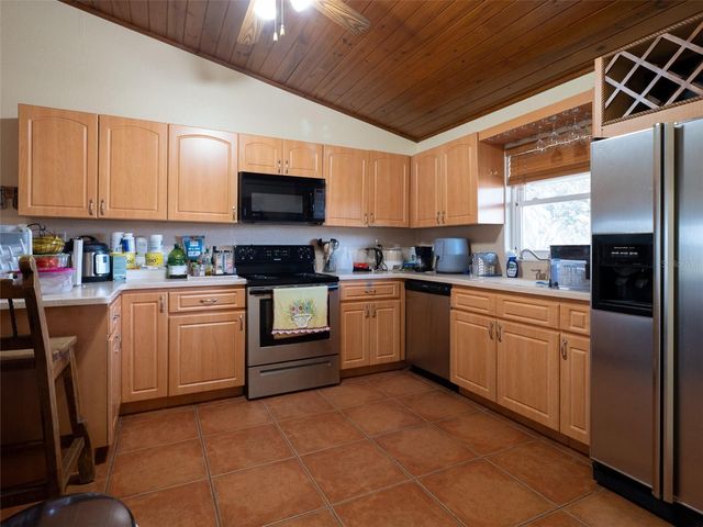 11122 W HIGHWAY 326, Ocala, FL 34482