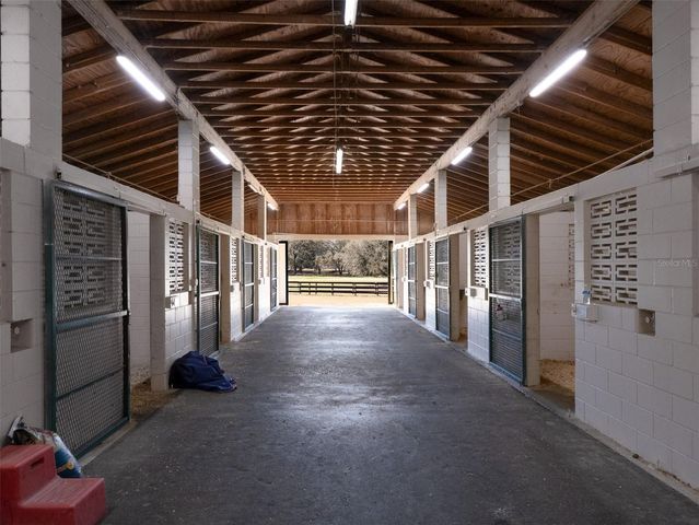 11122 W HIGHWAY 326, Ocala, FL 34482