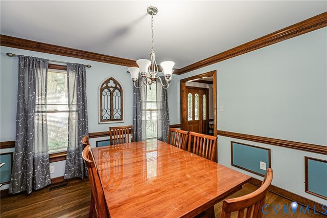 5312 Oak Leaf Ln, Prince George, VA 23875