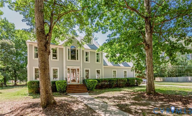 5312 Oak Leaf Ln, Prince George, VA 23875