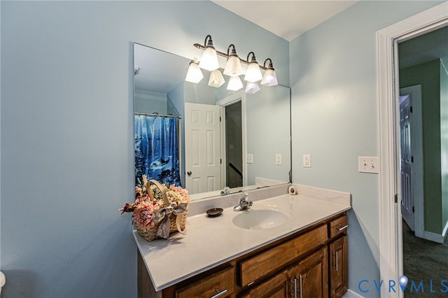 5312 Oak Leaf Ln, Prince George, VA 23875