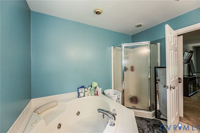 5312 Oak Leaf Ln, Prince George, VA 23875