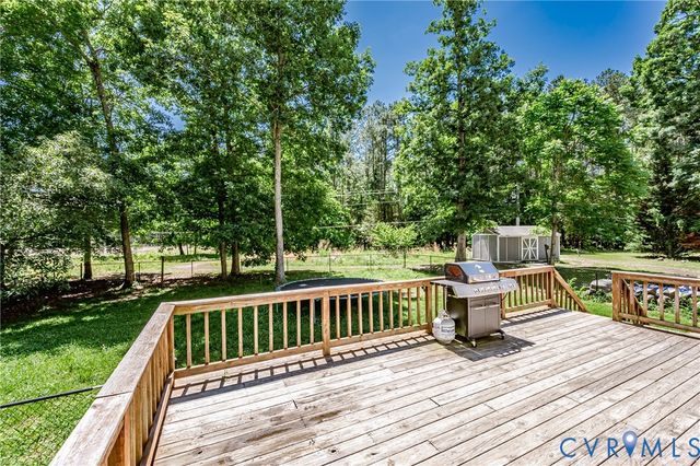 5312 Oak Leaf Ln, Prince George, VA 23875