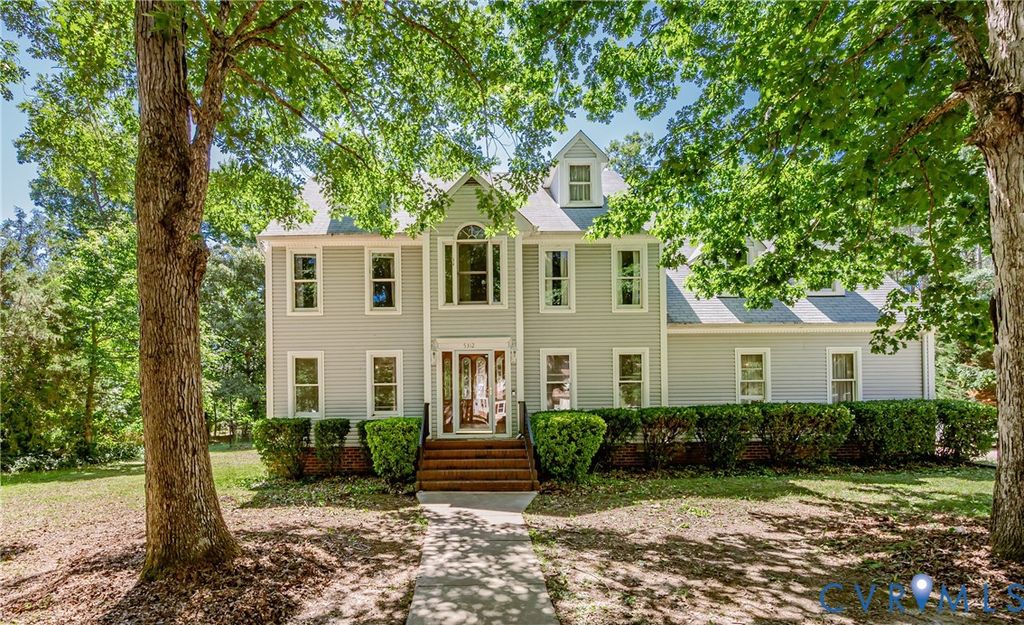 5312 Oak Leaf Ln, Prince George, VA 23875