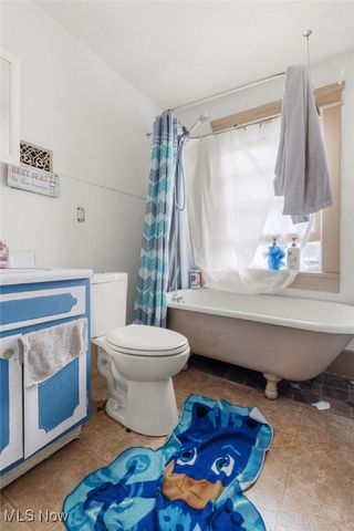 831 Wade Avenue, Alliance, OH 44601