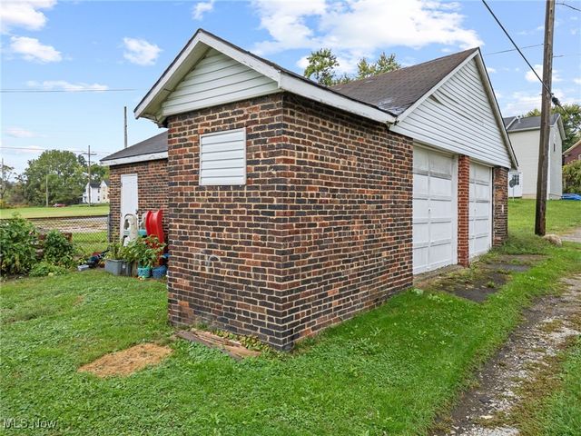 831 Wade Avenue, Alliance, OH 44601