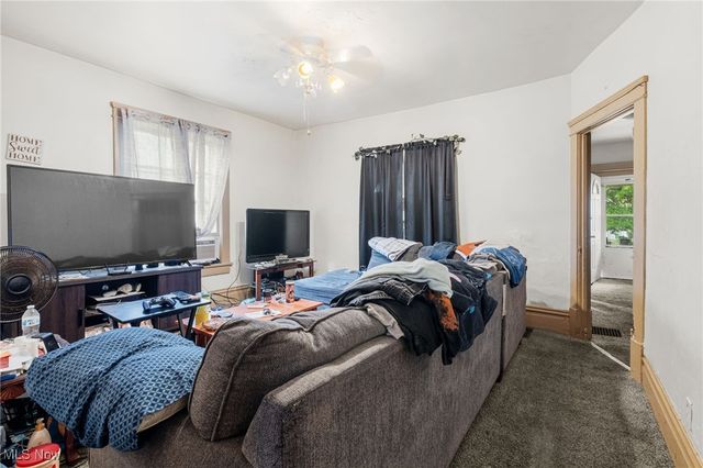 831 Wade Avenue, Alliance, OH 44601