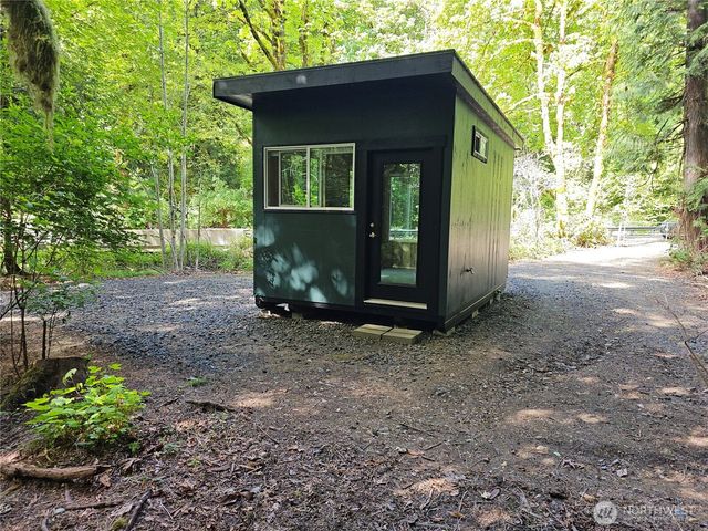 170 NE Elfendahl Pass Road, Belfair, WA 98528