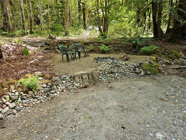 170 NE Elfendahl Pass Road, Belfair, WA 98528