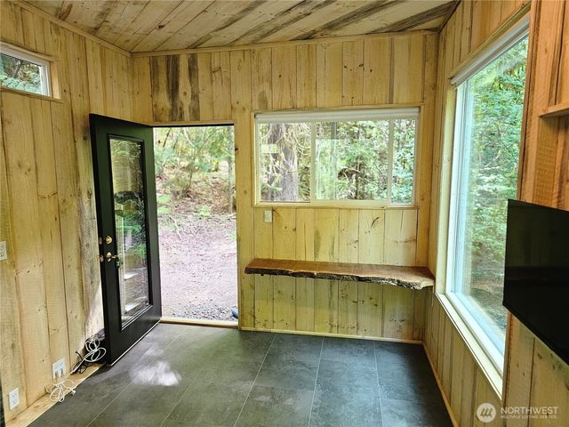 170 NE Elfendahl Pass Road, Belfair, WA 98528