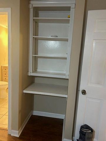 2502 E Hillview Drive, Dalton, GA 30721