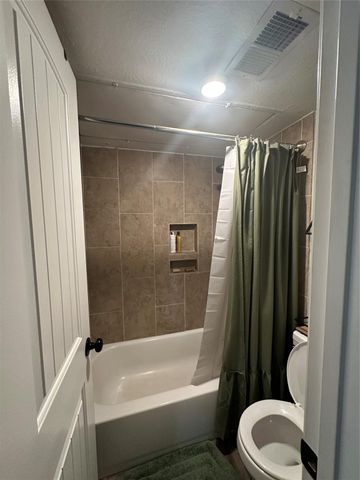 250 El Dorado Boulevard 150, Webster, TX 77598