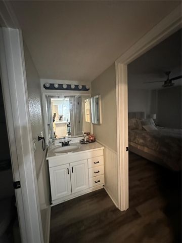 250 El Dorado Boulevard 150, Webster, TX 77598