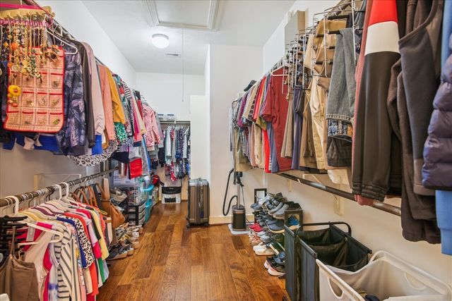 4214 Dickson Street, Houston, TX 77007