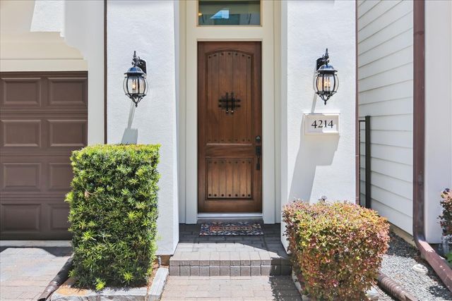 4214 Dickson Street, Houston, TX 77007