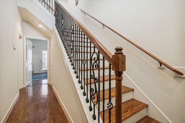 4214 Dickson Street, Houston, TX 77007
