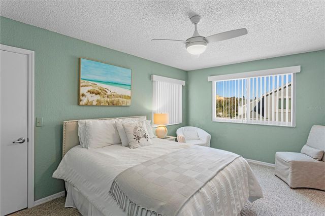 911 HARBOUR HOUSE DRIVE, Indian Rocks Beach, FL 33785