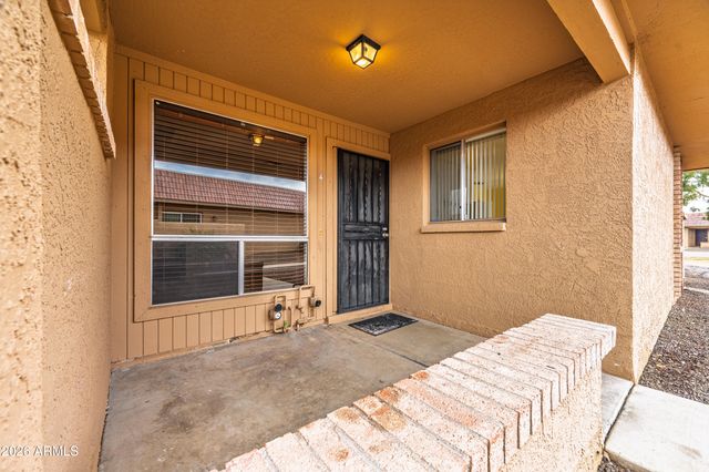 501 W YUKON Drive 4, Phoenix, AZ 85027