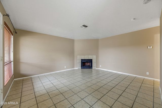 501 W YUKON Drive 4, Phoenix, AZ 85027