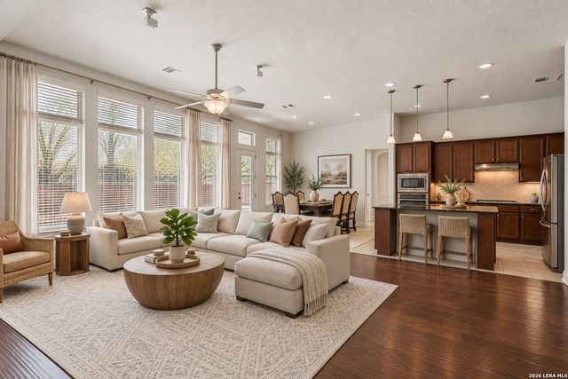 30080 CIBOLO MDW, Fair Oaks Ranch, TX 78015