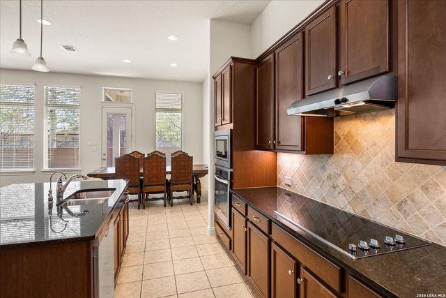 30080 CIBOLO MDW, Fair Oaks Ranch, TX 78015