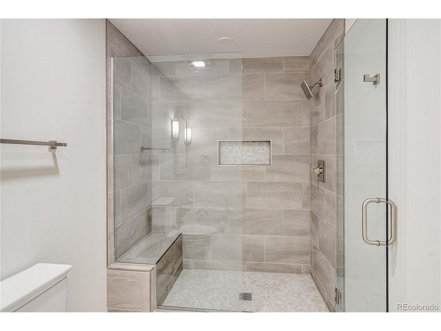 75 W 4th St 204W, Silverthorne, CO 80498