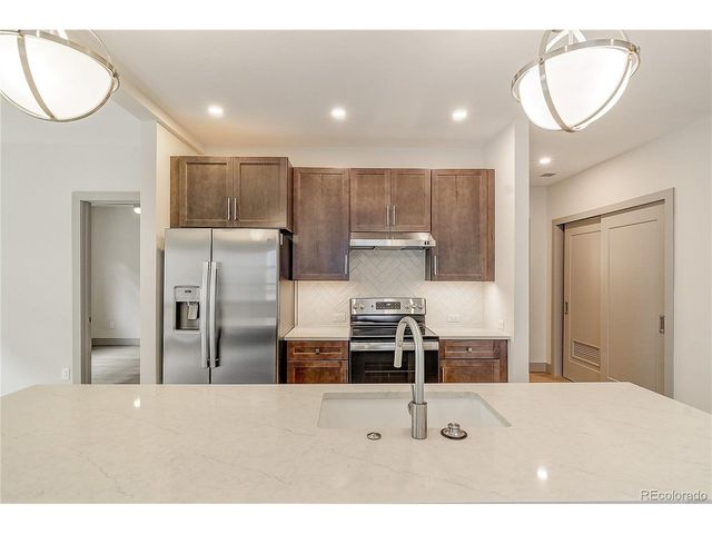 75 W 4th St 204W, Silverthorne, CO 80498