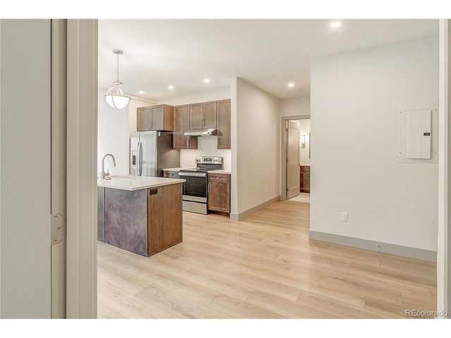 75 W 4th St 204W, Silverthorne, CO 80498
