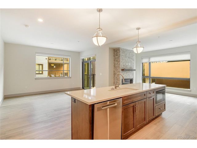 75 W 4th St 204W, Silverthorne, CO 80498