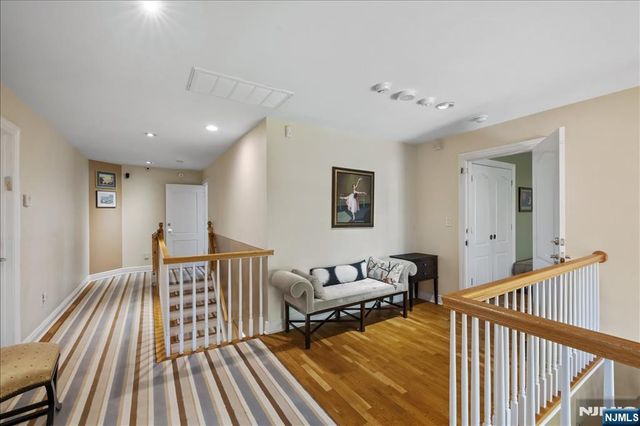 54 Van Nostrand Avenue, Englewood Cliffs, NJ 07632