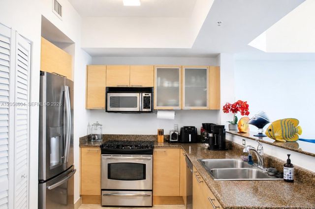 16699 Collins Ave 1003, Sunny Isles Beach, FL 33160