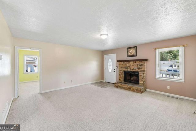 2901 Waterford Drive, Gainesville, GA 30504