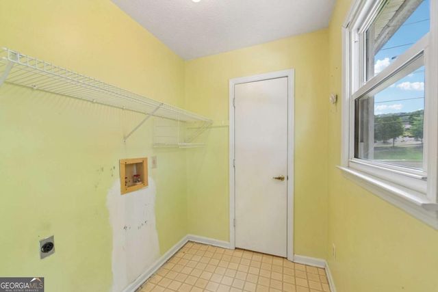 2901 Waterford Drive, Gainesville, GA 30504