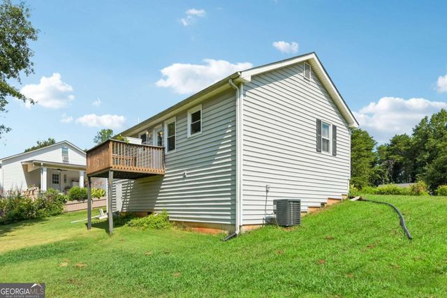 2901 Waterford Drive, Gainesville, GA 30504